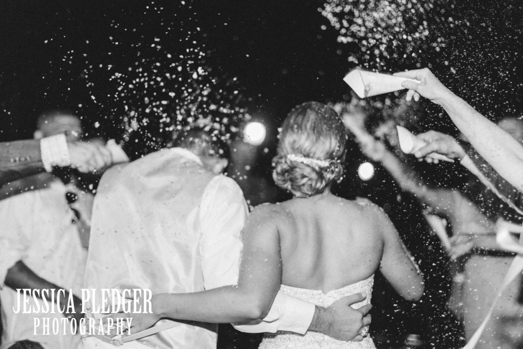 Degradable white confetti Wedding Exit | Houston Wedding Photographer | Jessica Pledger Photography