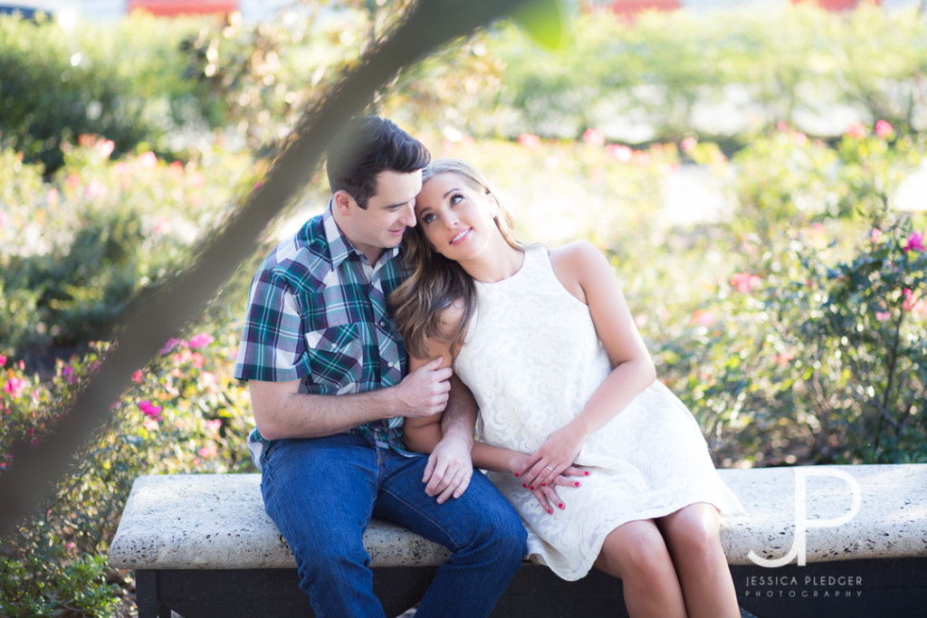 Houston Skyline Engagement Session Photos| Jessica Pledger Photography