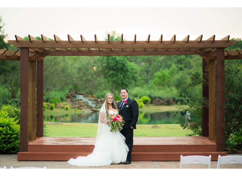 Kate Spade Inspired Wedding at Tuscan Courtyard -Houston Wedding Venue