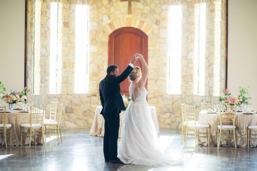Hempstead Winery- New Houston Wedding Venue - Ambrosia Crossing - Houston Wedding Photography by Jessica Pledger | Houston Wedding Photographer 