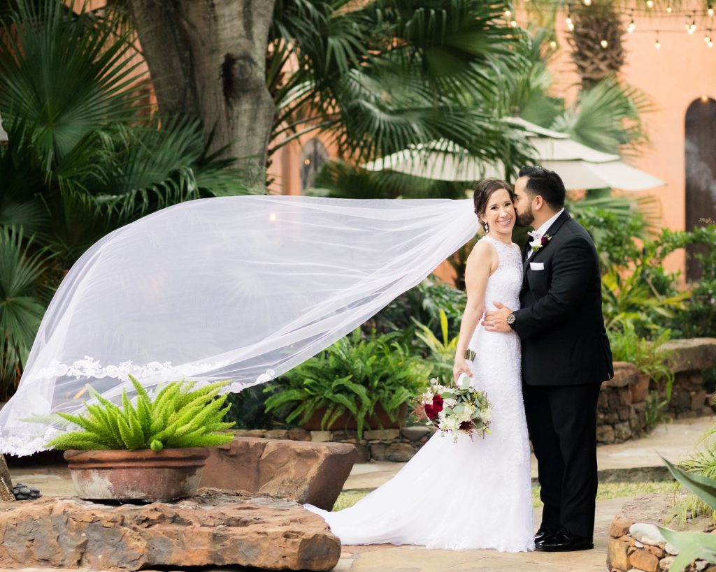 St. Cecilia & Agave Estates Winter Wedding - Houston Texas - Jessica Pledger Photography - Houston Wedding photographer - Katy Wedding Photographer