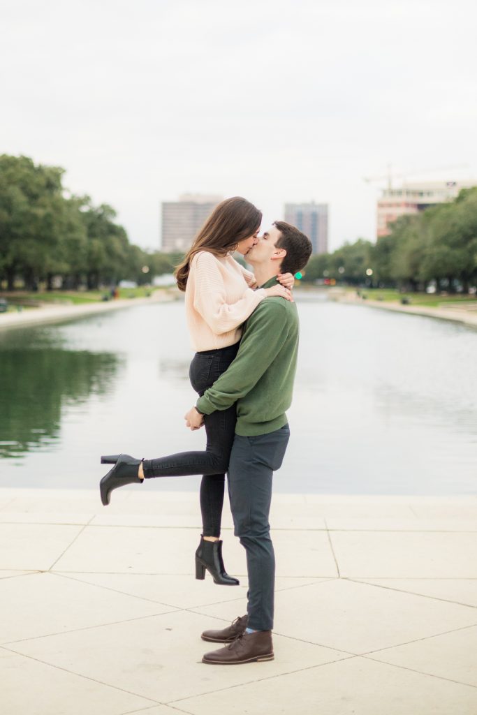 A Proposal at Hermann Park in Houston, TX by Jessica Pledger Photography - engagement photos