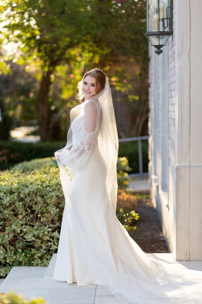 The Creative Chateau Bridal Session by Jessica Pledger Photography